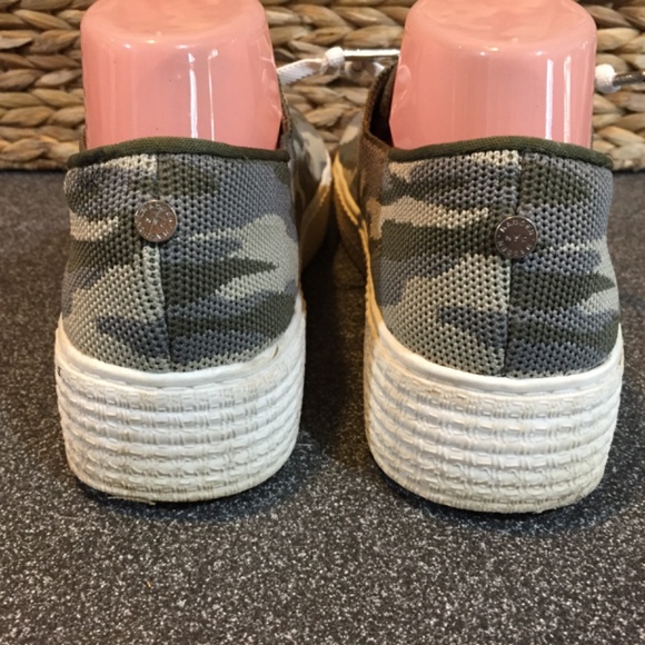 Madden NYC by Steve Madden Camouflage Sneakers - Picture 8 of 14